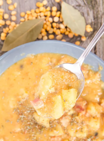 Sopa de guisante partida —  Fotos de Stock