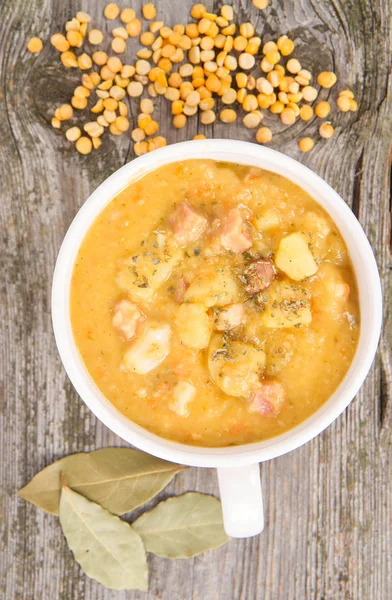 Zuppa di piselli divisa — Foto Stock