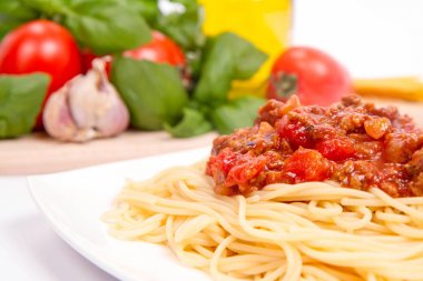 Spagetti Bolonez