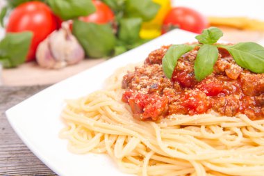 Spagetti Bolonez