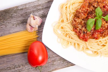 Spagetti Bolonez