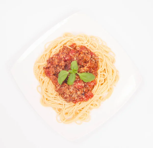 Espaguetis Boloñés sobre blanco —  Fotos de Stock