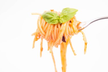 Çatallı spagetti bolonez.