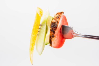 avokado ile tavuk fileto