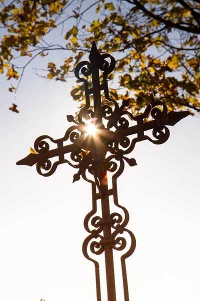 Old Cross Cemetery Autumn — Stock Photo, Image