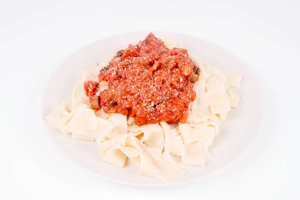 바탕에 Bolognese Pappardelle — 스톡 사진