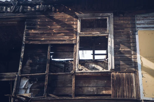 Una Casa Madera Después Incendio —  Fotos de Stock