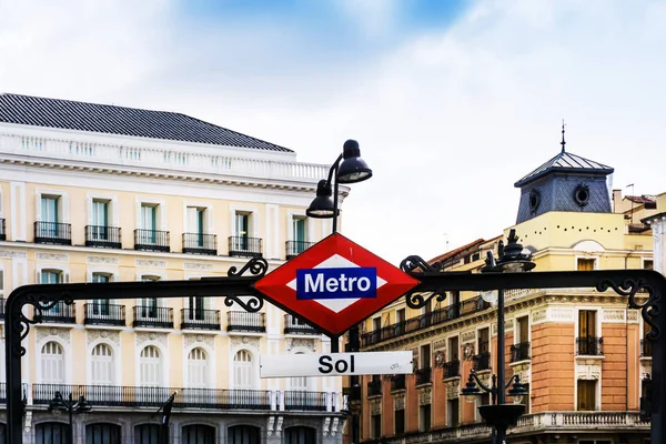 Subway sign madrid, The city has a population of almost 3.2 mill