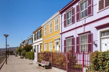 Valparaiso renkli evleri
