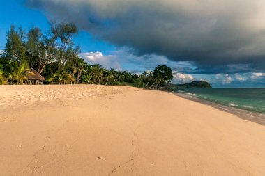 Meraklı Iranja tropikal peyzaj