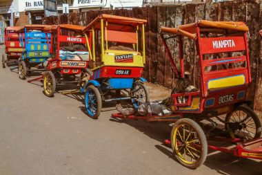Çekçek Elcikler, Antsirabe