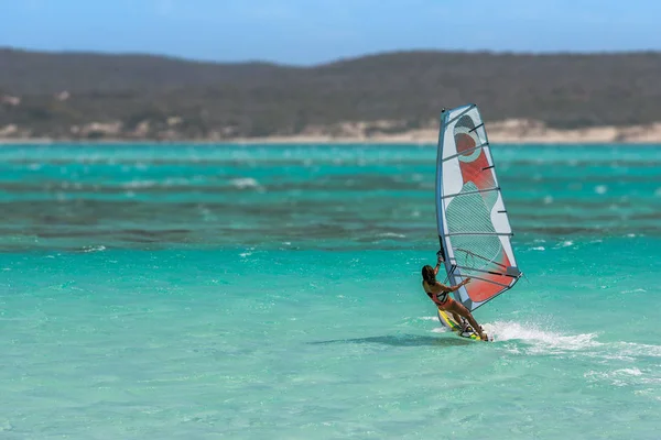 Kadınların adet Rüzgar Sörfü