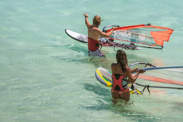 Windsurfers in the lagoon — Stock Photo, Image