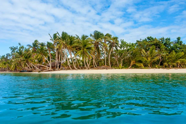 Paesaggio marino dell'isola di Sainte Marie — Foto Stock