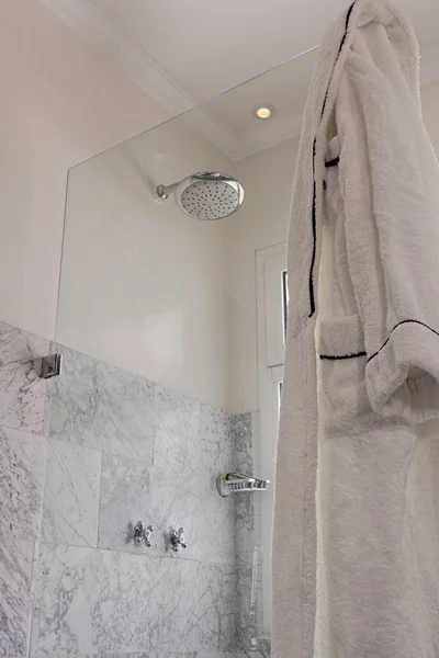 Glazed shower with a dressing gown — Stock Photo, Image