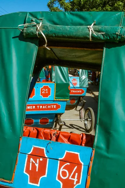 Рикши из Махаджанги — стоковое фото