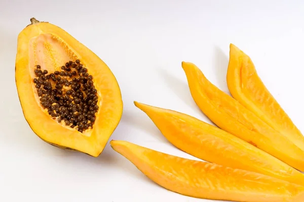 Papaya fruit isolated — Stock Photo, Image