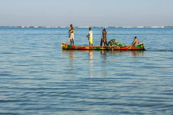 马达加斯加渔民捕鱼现场 — 图库照片
