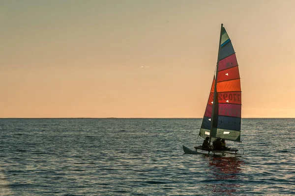 Hobie cat katamarán — Stock fotografie