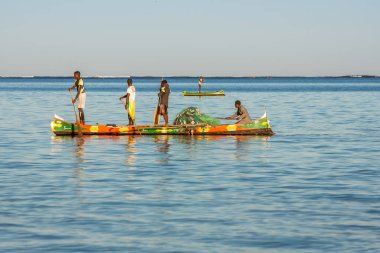 Madagaskarlı balıkçılar balıkçılık sahne