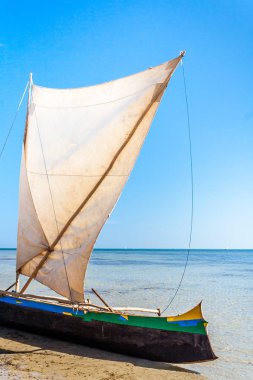 Madagaskar Outrigger Kano