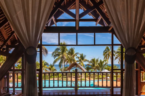 Pool and sea view — Stock Photo, Image