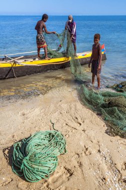 Madagaskar sahnede Balık tutma
