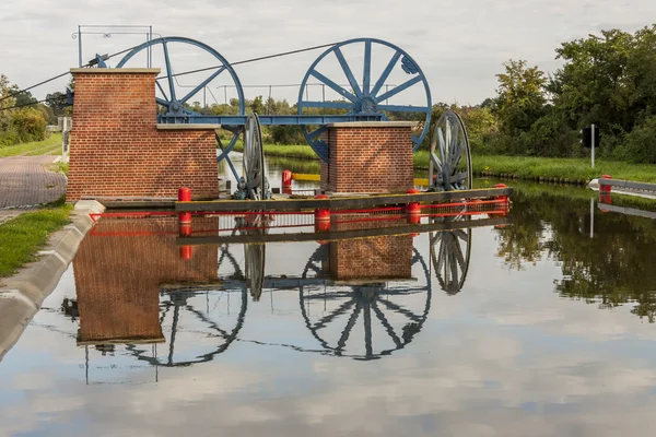 Canal histórico cerca de Elblag. Rampa Jelenie . —  Fotos de Stock