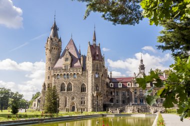 Görünüm Moszna Castle - Polonya, Avrupa.