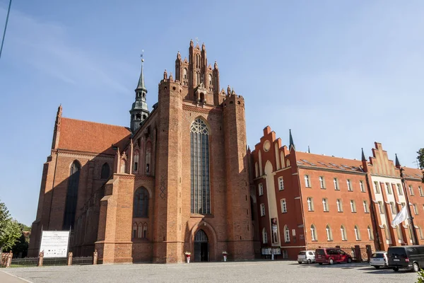 在 Pelplin-波兰 Kociewie 大教堂 — 图库照片
