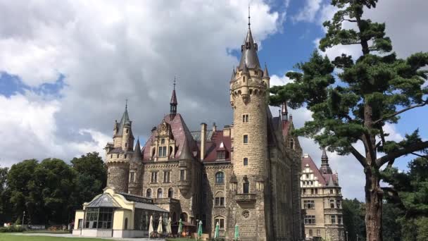 Moszna замок - Польща. — стокове відео