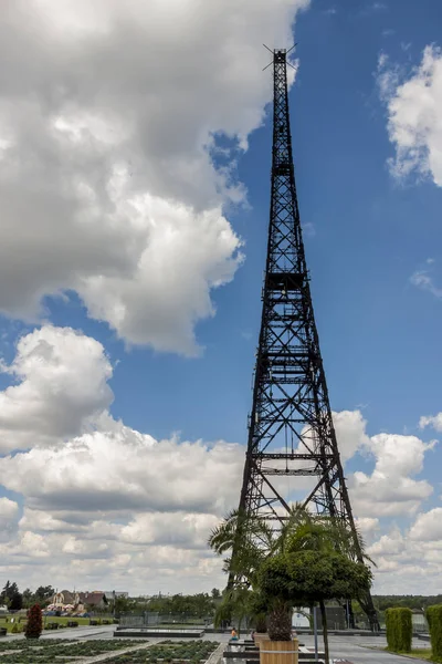 Torre de rádio histórica em Gliwice, Polônia — Fotografia de Stock