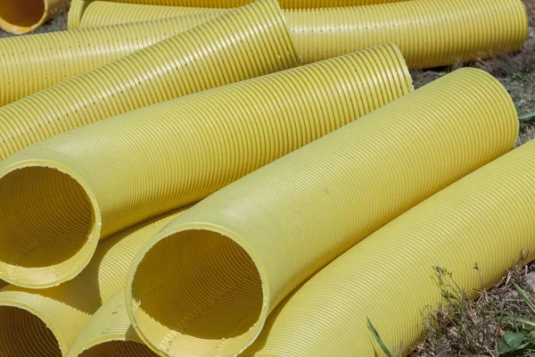 黄色の排水管 — ストック写真