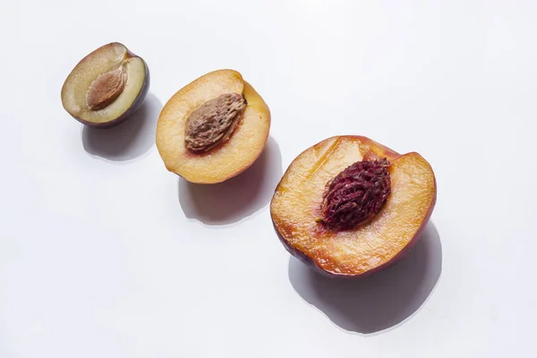 Nectarine, peach and plum — Stock Photo, Image