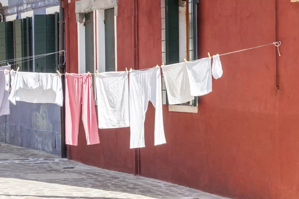 Bunte Häuser auf burano — Stockfoto