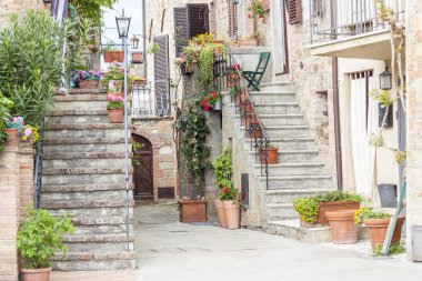 Stone old Tuscany village - Monticchiello.