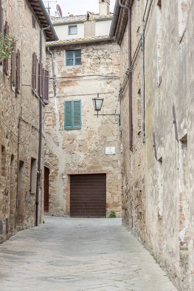 Antico borgo toscano in pietra - Monticchiello . — Foto Stock