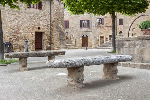 Stone old Tuscany village - Monticchiello. — 图库照片