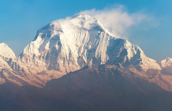 Mattina vista panoramica sul Monte Dhaulagiri — Foto Stock