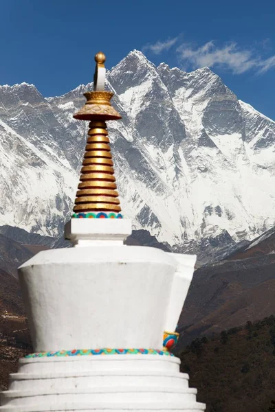 Stupa i Lhotse od klasztoru Tengboche — Zdjęcie stockowe
