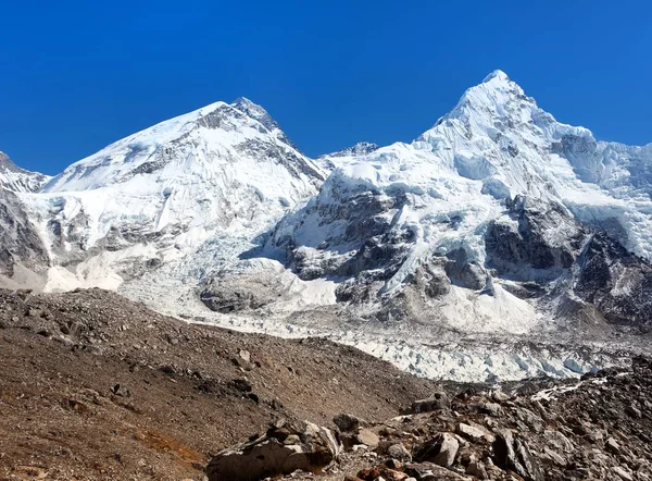 Hermosa vista del monte Everest, Lhotse y nuptse —  Fotos de Stock