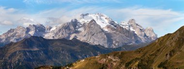 Marmolada, Dolomites Dağları'nın en yüksek dağı