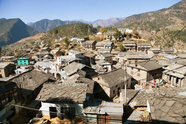 Πρωινή άποψη του χωριού Martadi στο δυτικό Νεπάλ — Φωτογραφία Αρχείου