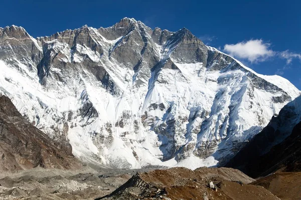 Lhotse, Güney kaya yüzüne tepesine bakış — Stok fotoğraf