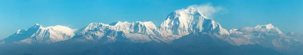 Dhaulagiri panorama, blå färgade panoramautsikt — Stockfoto