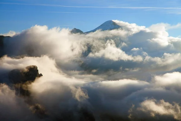 Vista mattutina dal Col di Lana a Pico Setsas — Foto Stock