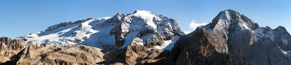 Marmolada, de hoogste berg van de bergen van de Dolomieten — Stockfoto