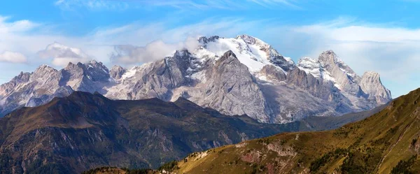 Marmolada, der höchste Berg der Dolomiten — Stockfoto