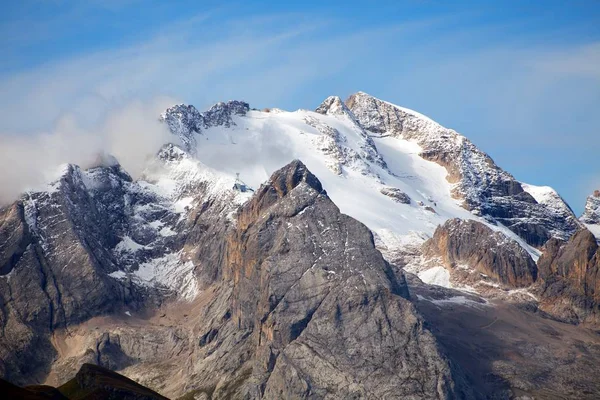 Marmolada, det högsta berget i Dolomiterna — Stockfoto