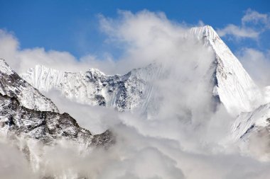 Malangphulang, herhangi bir zamanda yol ana kampta, Nepal